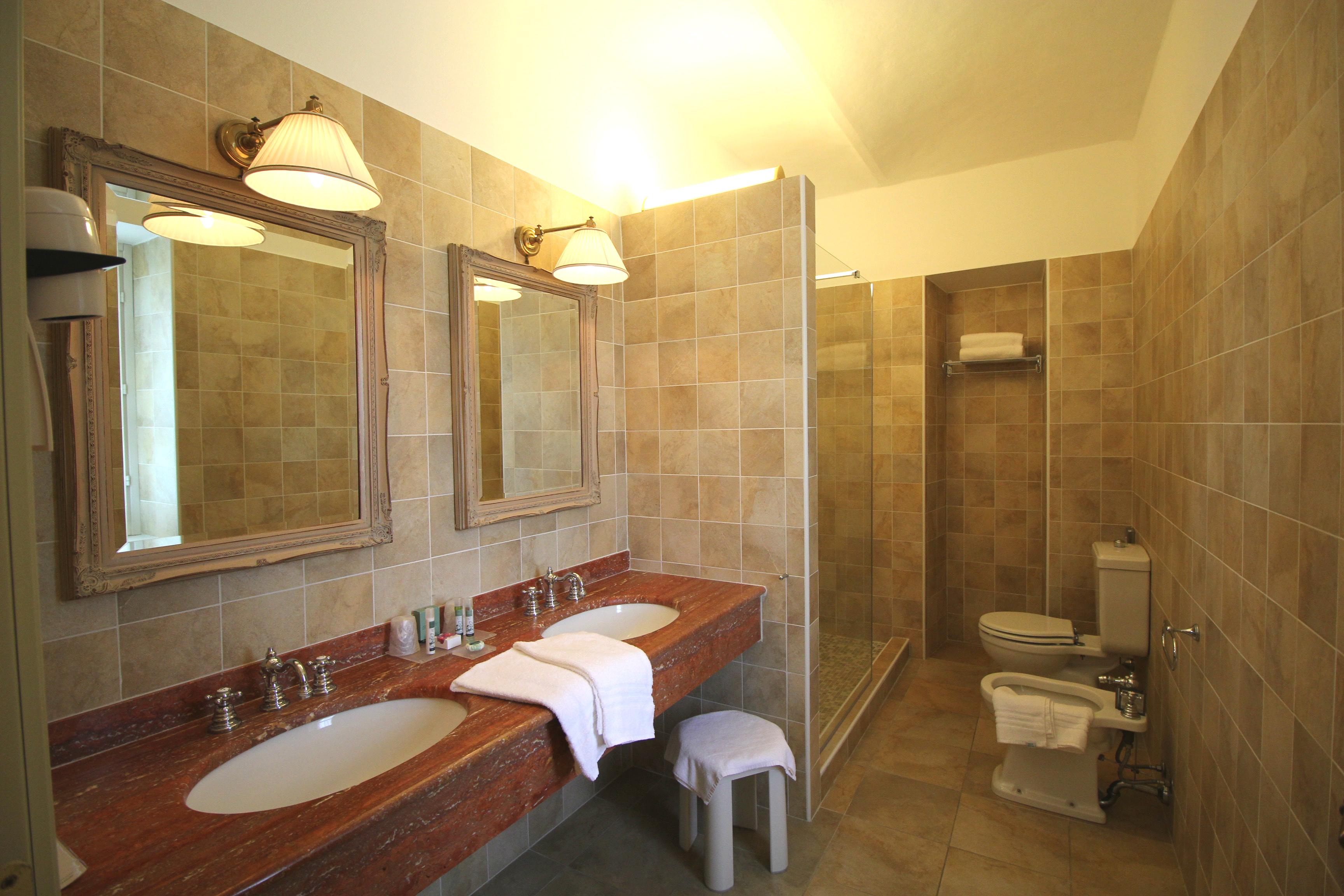 Neviglie Marcarini Agriturismo מראה חיצוני תמונה