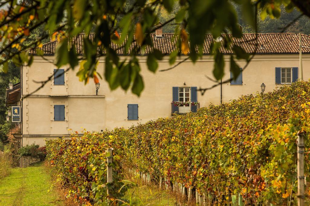 Neviglie Marcarini Agriturismo מראה חיצוני תמונה
