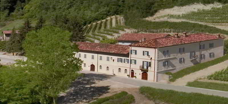 Neviglie Marcarini Agriturismo מראה חיצוני תמונה